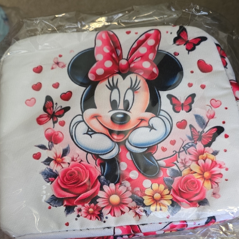 Minnie Mouse Floral Print Lunchbox